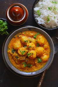 Dum Aloo