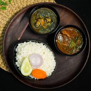 Plain Rice With Chicken Herb And Chicken Til