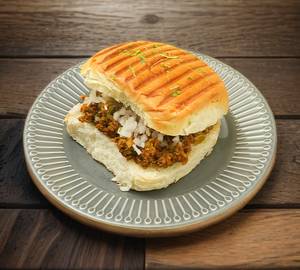 Grilled Soya Kheema Bun