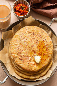 Aloo Pyaaz Paratha
