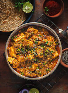 Matar Paneer Dhabe Wala
