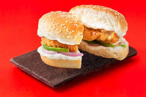 Chicken N' Cheese Burger