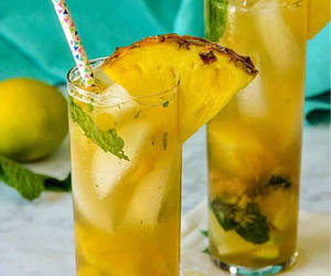 Fresh Rasiya (pineapple)