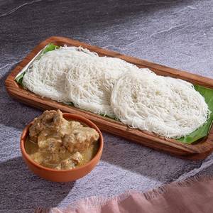Idiyappam (3) + Mutton Curry