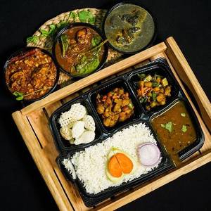 Special Chicken Thali