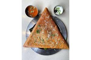 Schezwan Sada Dosa With Cheese