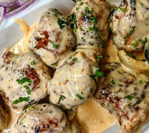 Chicken Malai Momos
