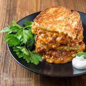 Grilled Chilli Cheese Chicken Sandwich