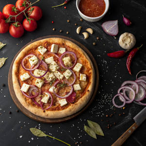 Paneer Onion Pizza