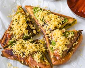 Bombay Masala Toast Sandwich