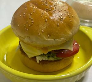 Chicken Cheese Burger