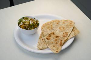 Alu Mutter Sabji with Paratha