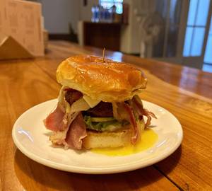 Special Bacon Burger