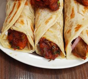 Chicken parota roll