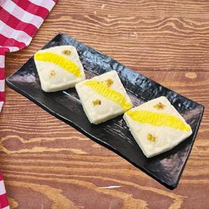 Pancham's Paradise Sandesh 3 Pcs