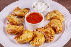 Fried Chicken Momos (Full Plate) (10 Pcs)