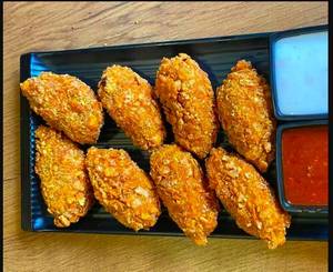 Kurkure Paneer Momos (Full Plate) (10 Pcs)