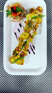 Fish Lasooni Tikka [8 Pcs]