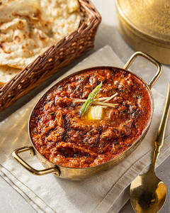 Murgh Makhanwala