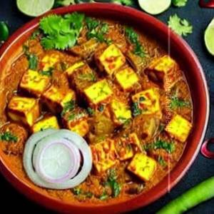 Matar Paneer