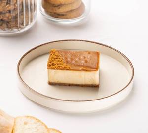 Eggless Biscoff Cheesecake.