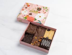 Assorted Eggless Brownies    Gift Box [6 Pieces]