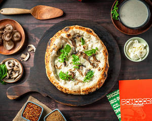 Truffle Bianca Pizza
