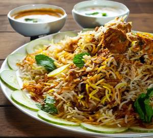 Paneer Veg Biryani+Bundi Rayta