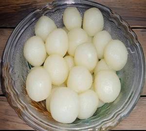 White Rasbhari Box (500 Gms.)