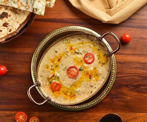 White Paneer Butter Masala