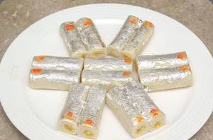 Khoya Roll (500Gm)
