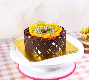 Fresh Fruit Cake