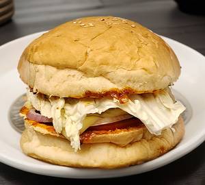 Classic veg burger