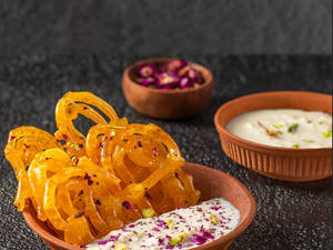 Jalebi With Rabadi