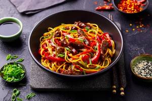 Veg Chowmein         