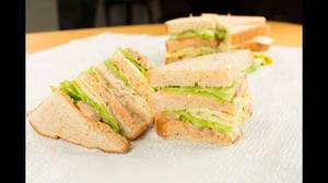 Chicken sandwich club [4 pieces]
