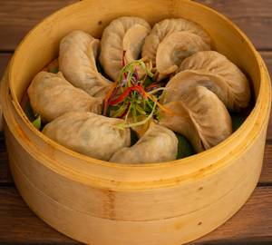 Veg Steam Momo 8Pcs