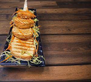 Grilled Garlic Bread [4 Pieces]