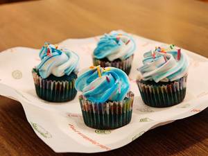 Blueberry Cream Cheese Cupcake