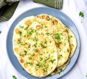 Garlic naan (only)