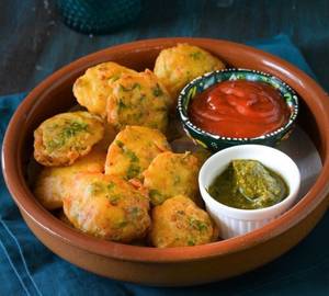 Aalu Pakoda