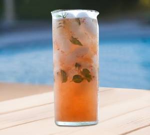 Peach mojito