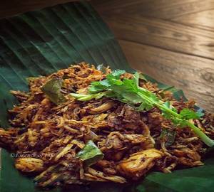 Pichi Potta Kozhi Biryani