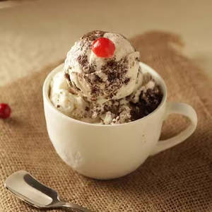 Black Forest Special Ice Cream