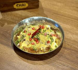 Aloo Tikki Chole Chaat