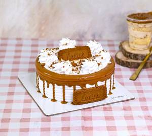 Lotus Biscoff Cake