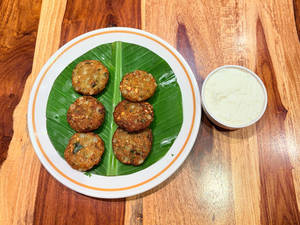 Sabudana Vada (2 Pcs).