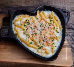 Cheesy Macaroni