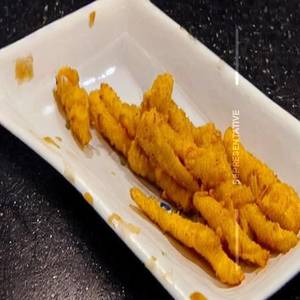 Golden fried baby corn