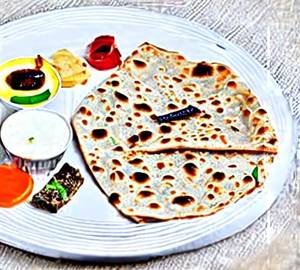Gobi Paratha 